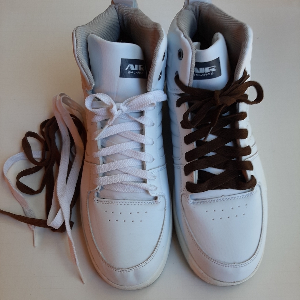 AIR BALANCE MEN'S SNEAKER WHITE SIZE 11